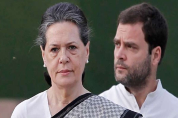 …और टूटने से बच गई कांग्रेस