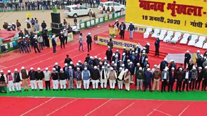 साजिशों की श्रृंखला या श्रृंखलाओं की साजिश