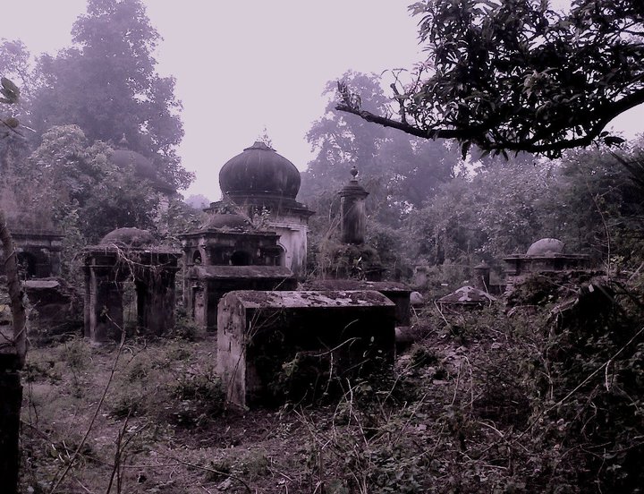 भारत का इतिहास मिटाने को तैयार मोदी सरकार