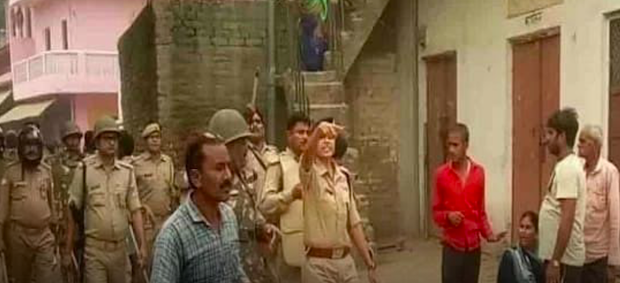 भूख के चलते महिला ने अपने पाँच बच्चों को गंगा में फेंका