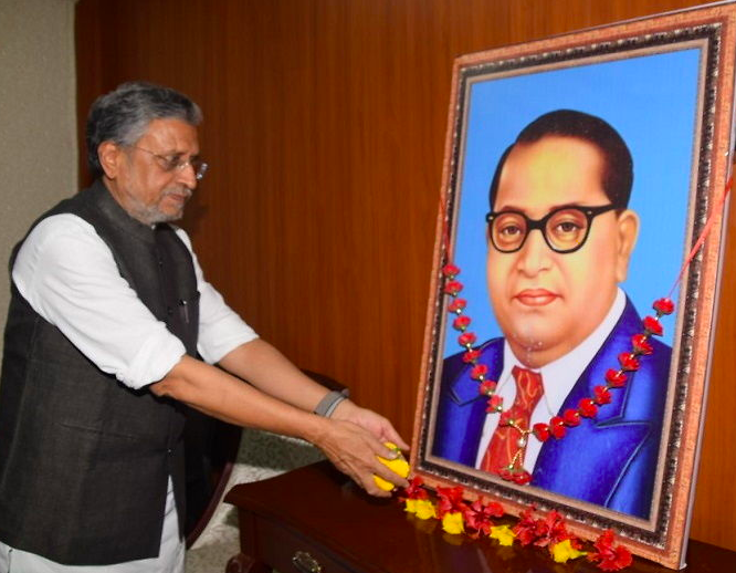 सुशील मोदी।