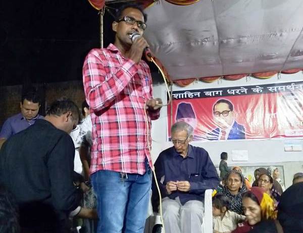 कलीम के समर्थन में एकजुट हुईं अहम हस्तियां, सीएए की मुखालफत करने पर अहमदाबाद पुलिस ने भेजा है तड़ीपार का नोटिस