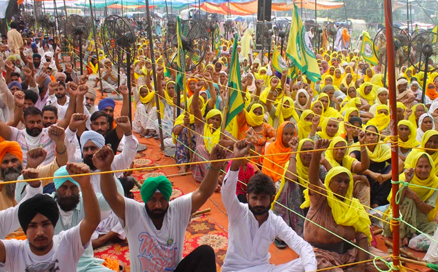 पंजाब में किसानों का प्रदर्शन।