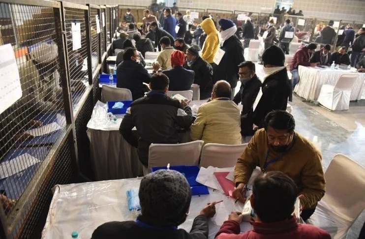 हरियाणा में दिखने लगी किसानों के आंदोलन की गर्मी, निकाय चुनावों में बीजेपी की करारी हार