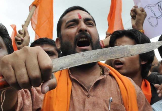 सांस्कृतिक राष्ट्रवाद नहीं, दंगाई राष्ट्रवाद