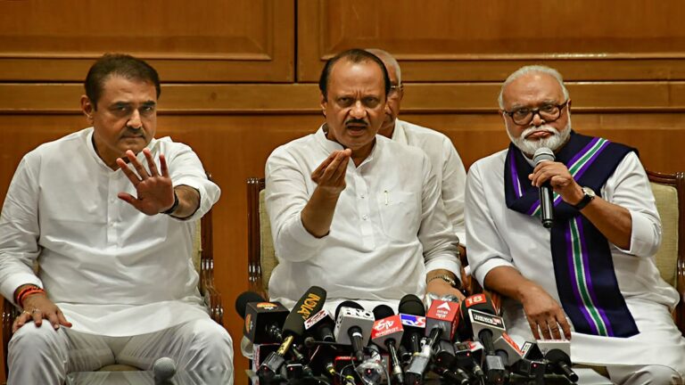 बिको, बिको जल्दी बिको, अब न बिकोगे तो कब बिकोगे!