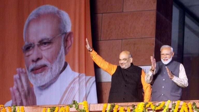 कॉर्पोरेट पूंजी के हित में पीएम मोदी का संवैधानिक मूल्यों एवं लोकतांत्रिक संस्थाओं पर हमला