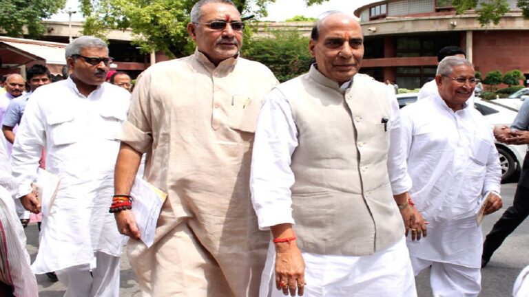 आखिर किस मजबूरी में भाजपा को उम्र का बंधन खत्म करना पड़ा?