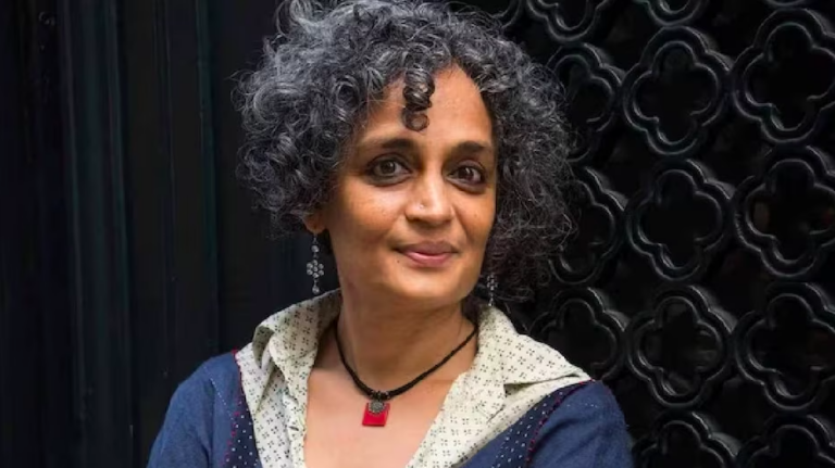 बैसाखी पर टिकी सत्ता का किसी पहाड़ से टकराना ठीक नहीं