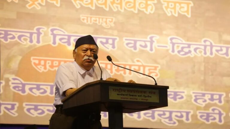 क्या सत्ता में बैठे व्यक्ति को अहंकारी होना चाहिए?