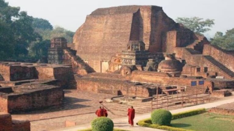 क्या नालंदा महाविहार को बख्तियार खिलजी ने नष्ट किया था ?