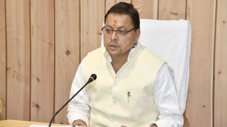 वन मंत्री और मुख्य सचिव की अवहेलना करते हुए उत्तराखंड CM ने आरोपी अधिकारी को बनाया निदेशक