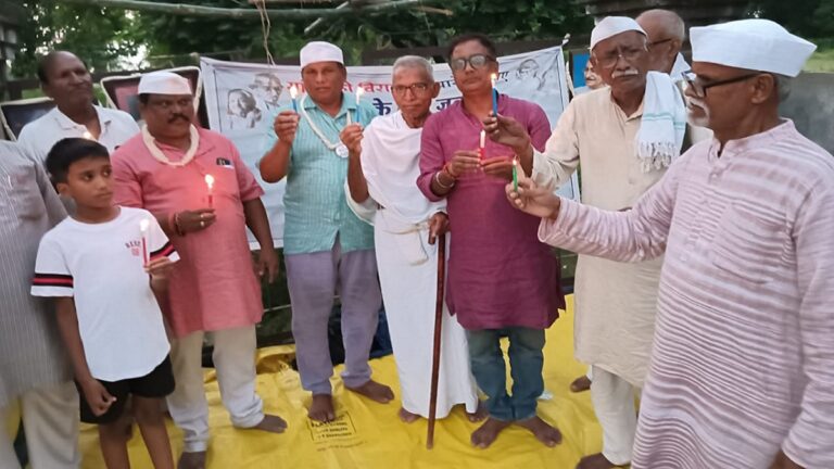 सत्याग्रहियों की मांग- सर्व सेवा संघ पर कब्जा प्रकरण में बनारस आयुक्त कौशल राज शर्मा की भूमिका की न्यायिक जांच कराई जाए