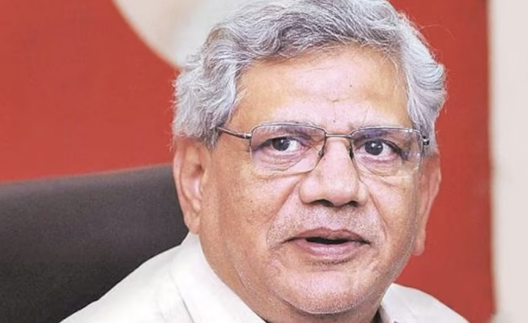गहरे संकट काल में कॉमरेड येचुरी का जाना