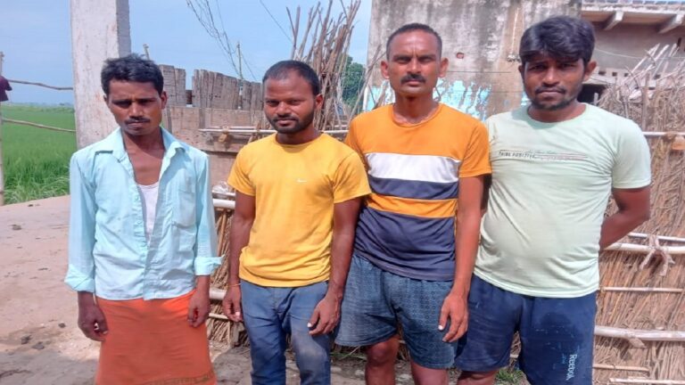 ग्राउंड रिपोर्ट: सुबह काम की तलाश और शाम को खाने की चिंता में खप रहे मजदूर