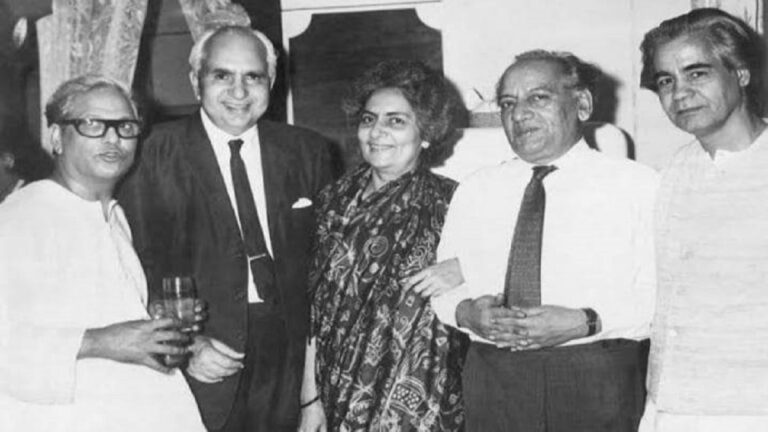 अली सरदार जाफ़री का जन्मदिवस: लोग साथ आते रहेंगे और कारवां बनता रहेगा