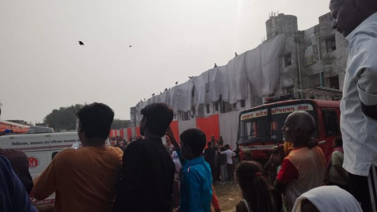 ग्राउंड रिपोर्ट: मिर्ज़ापुर कछवां कांशीराम कालोनी की बोली महिलाएं- भला योगी जी को हमसे क्या ख़तरा हो सकता था? 