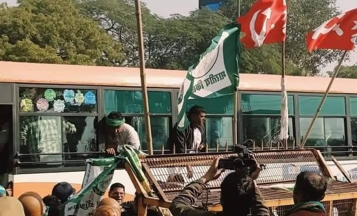 एसकेएम और सीपीएम ने ग्रेटर नोएडा के किसानों की गिरफ्तारी की कड़ी निंदा की