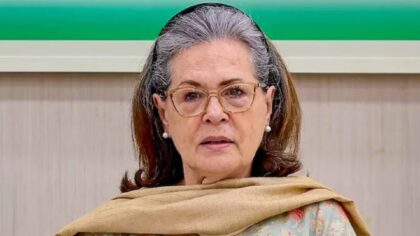 नई दिल्ली की चुप्पी उसकी नैतिक और कूटनीतिक परंपराओं से विचलन है : सोनिया गांधी